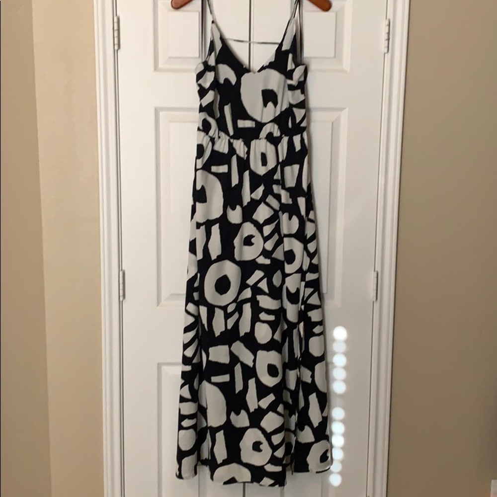 Loft Strappy Navy & White dress size 10